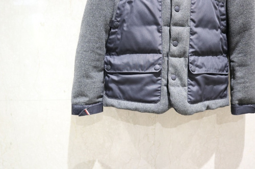 ダウンジャケットのメンズ