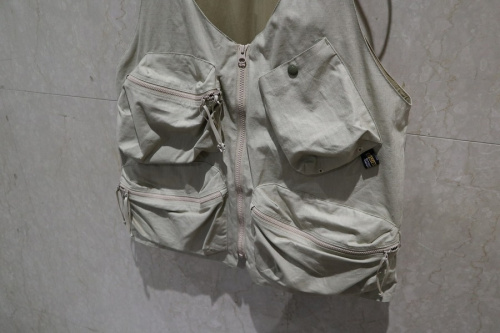 ベストのメンズ