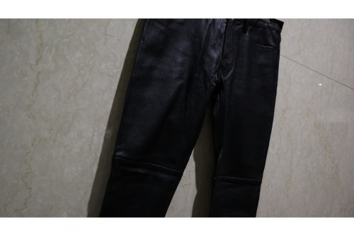 スタイリングのﾊﾟﾝﾂ