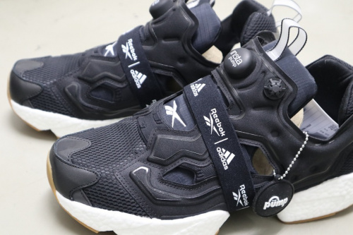 Reebokのリーボック