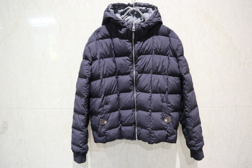 ダミエグラフィットリバーシブルダウンジャケット