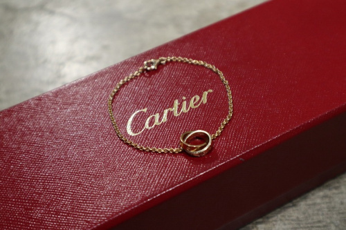 Cartierのカルティエ