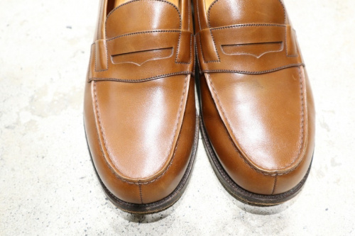 コインローファーのドレスシューズ