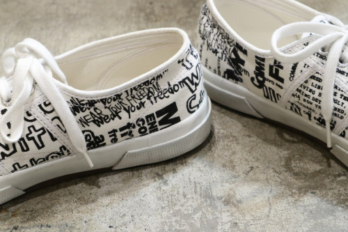 SUPERGAのスニーカー