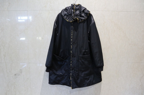 ライナージャケットのレオパード