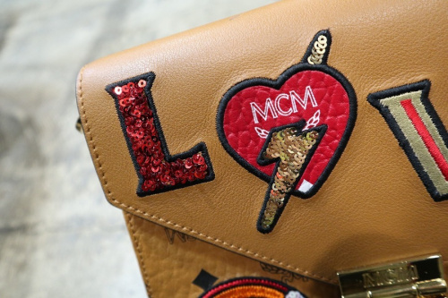 トレファクスタイル三軒茶屋店ブログ画像５