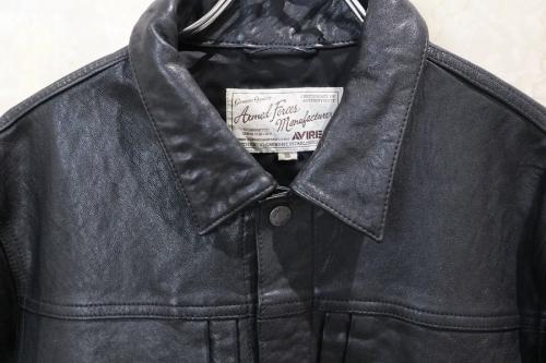 アヴィレックスのレザージャケット
