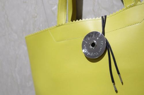 エムエムシックス メゾンマルジェラのトートバッグ