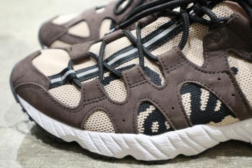 ゲルマイニット