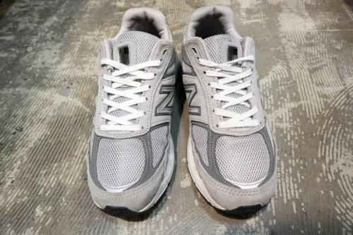 NEW BALANCEのニューバランス