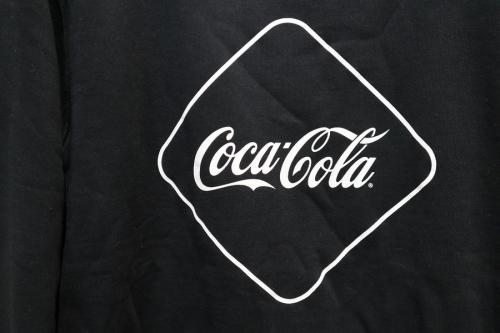 COCA COLA EMBLEM CREWNECK SWEATのスウェット