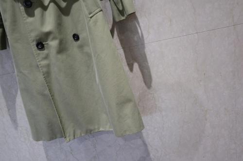 トレンチコートのコート