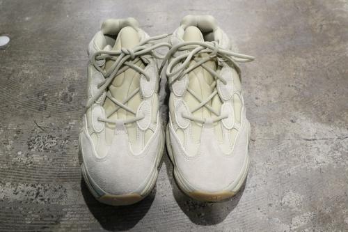 adidasのアディダス