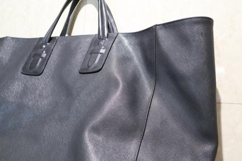 ニールバレットのビッグレザートートバッグ