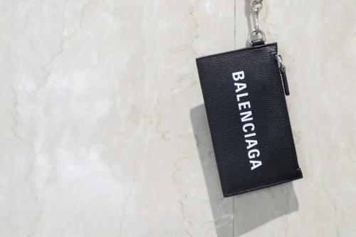 BALENCIAGAのバレンシアガ