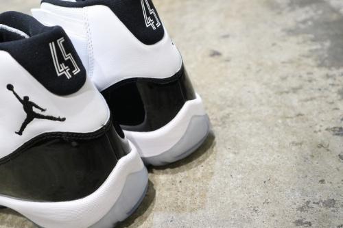 AIR JORDAN 11のエア ジョーダン 11