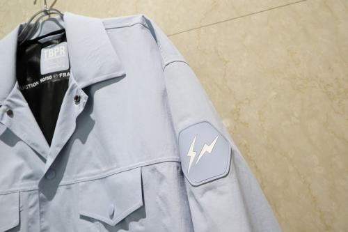 フラグメントデザイン×タイトブースプロダクションの2レイヤージャケット