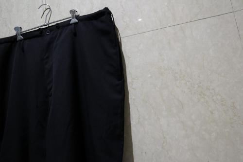 ヨウジヤマモトプールオムのシワキャバヒモパンツ