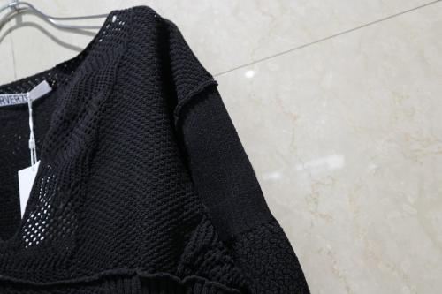 パッチニットのPatch Knit Top