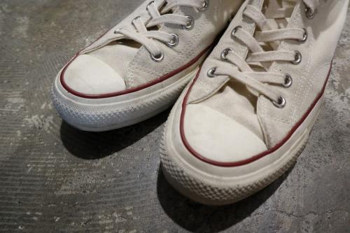 コンバース アディクトのスニーカー