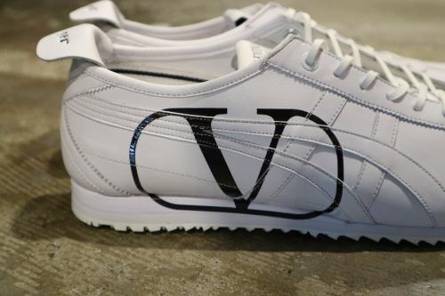 ヴァレンティノ オニツカ タイガーのMEXICO 66 SD