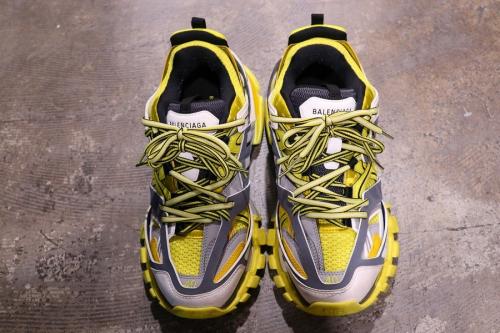 BALENCIAGAのバレンシアガ