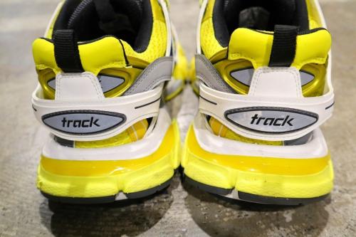 トラック トレーナー