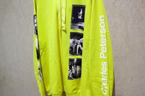 オーバーサイズプルオーバーフーディの0008aSS19