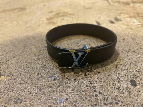 ブレスレットのモノグラム