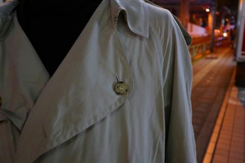 エルメスのトレンチコート