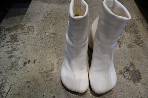 MM6 Maison Margielaのエムエムシックス メゾンマルジェラ