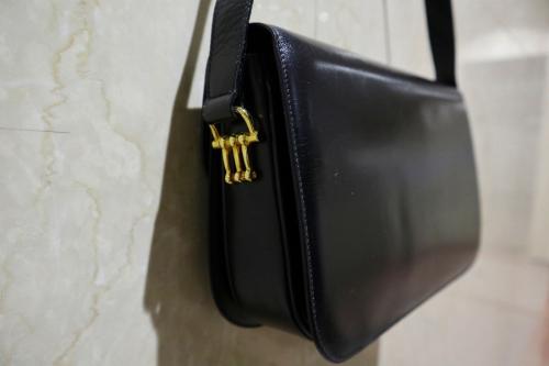 ヴィンテージホースビットショルダーバッグのレディース