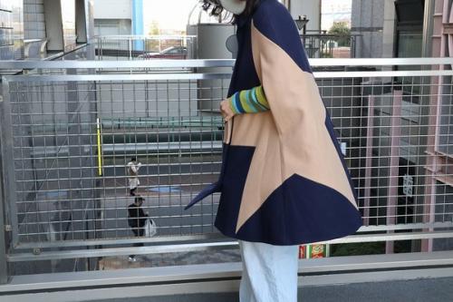 エムエスジーエムのケープコート