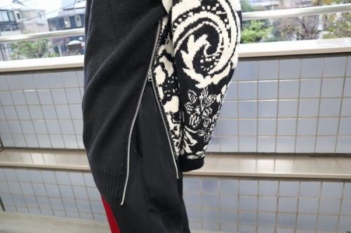 19-02059MのFloral Pullover Sweater