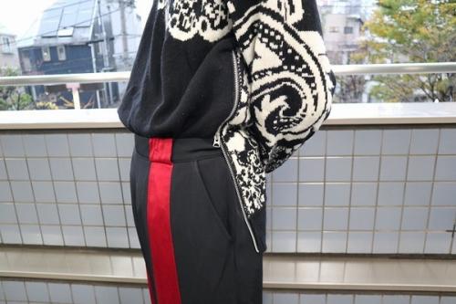 sacai/サカイ】より19AW Floral Pullover Sweaterが入荷致しまし