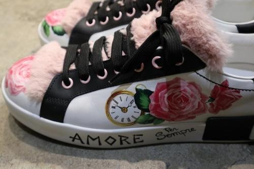 ファー切替グラフィックスニーカーの2-10-00048