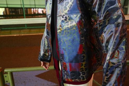 ダブレットのlenticular jacket