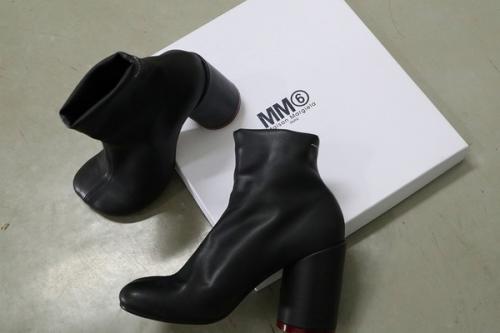 MM6 Maison Margielaのエムエムシックス メゾンマルジェラ