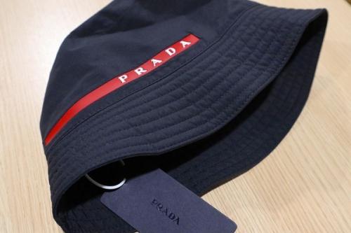 テクニカルロゴバケットハットのユニセックス