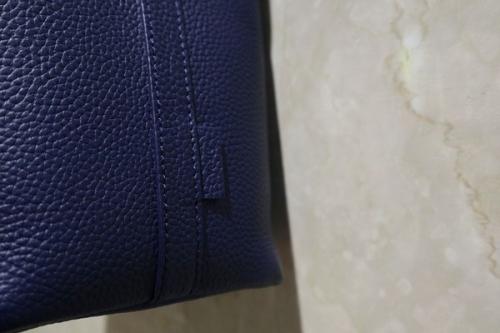 BOND MINIの巾着バッグ