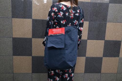 ショルダーバッグ