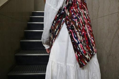 プルオーバーベストの三軒茶屋