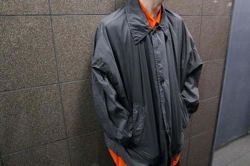 後染めナイロンオーバーサイズジャケットのエヌハリウッド