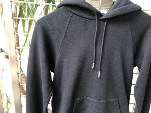 セリーヌのパーカー