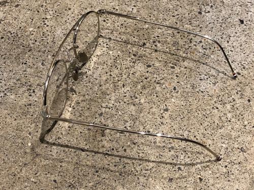 サングラスの三軒茶屋