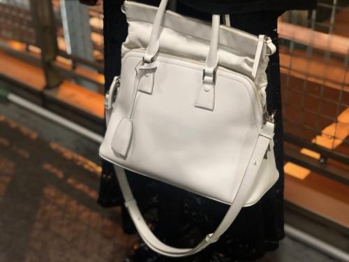 レザーバッグの三軒茶屋