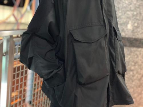 フィールドジャケットのミリタリージャケット