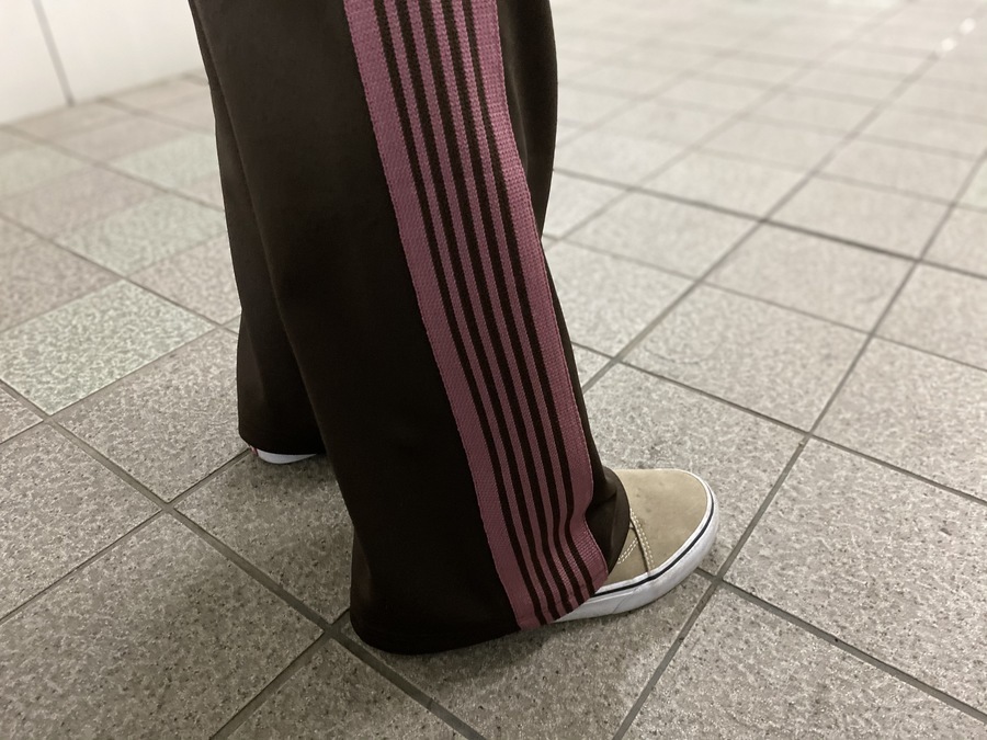 スタイル茅ケ崎店】Needlesから19AW BOOTCUT TRACK PANTが入荷致しまし