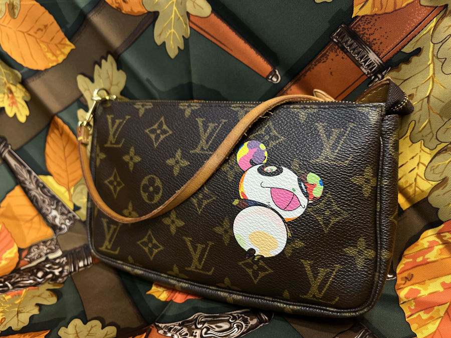 ルイ ヴィトン LOUIS VUITTON パンダ ポシェット アクセソワールポーチ