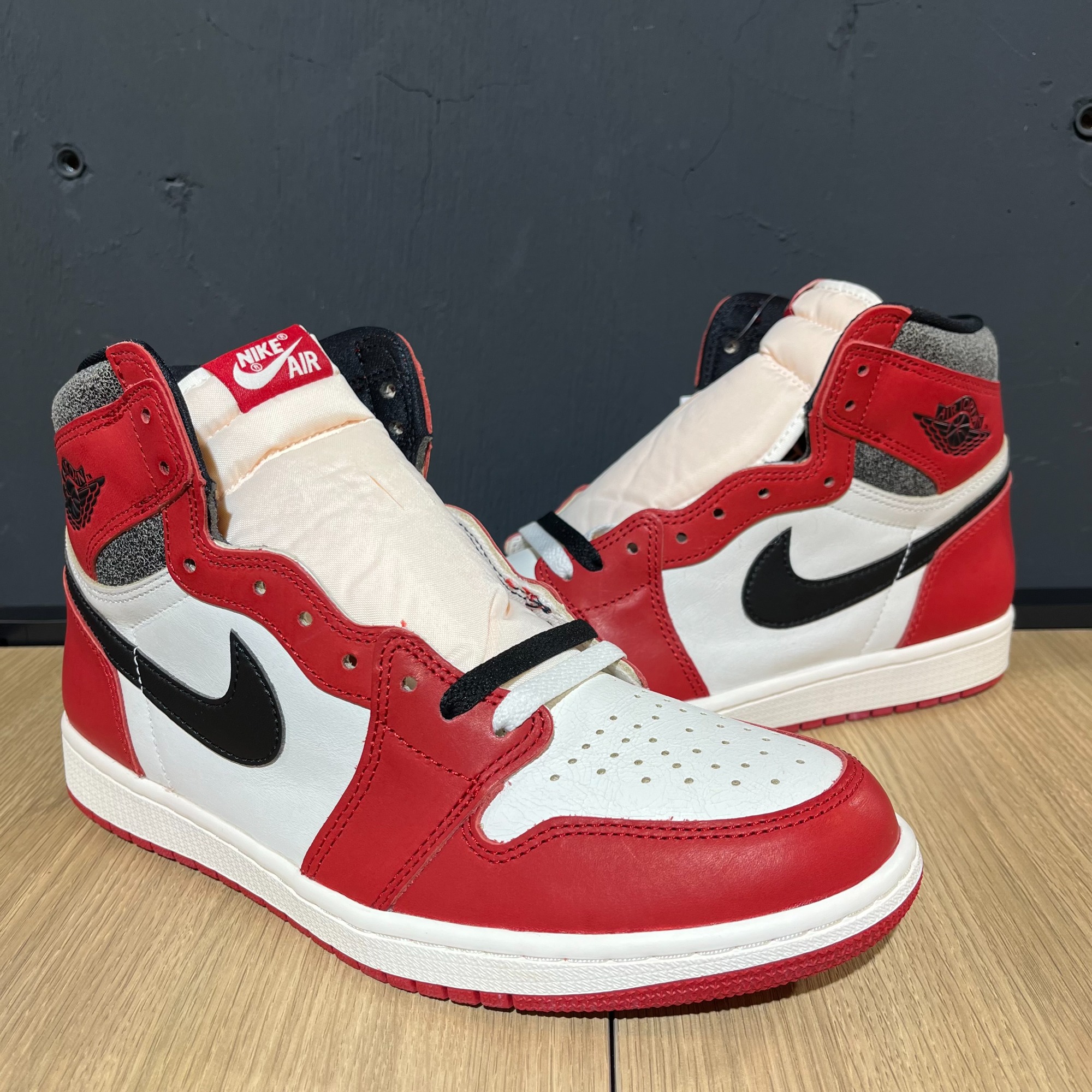 Nike Air Jordan 1 High OG  Chicago  29.0